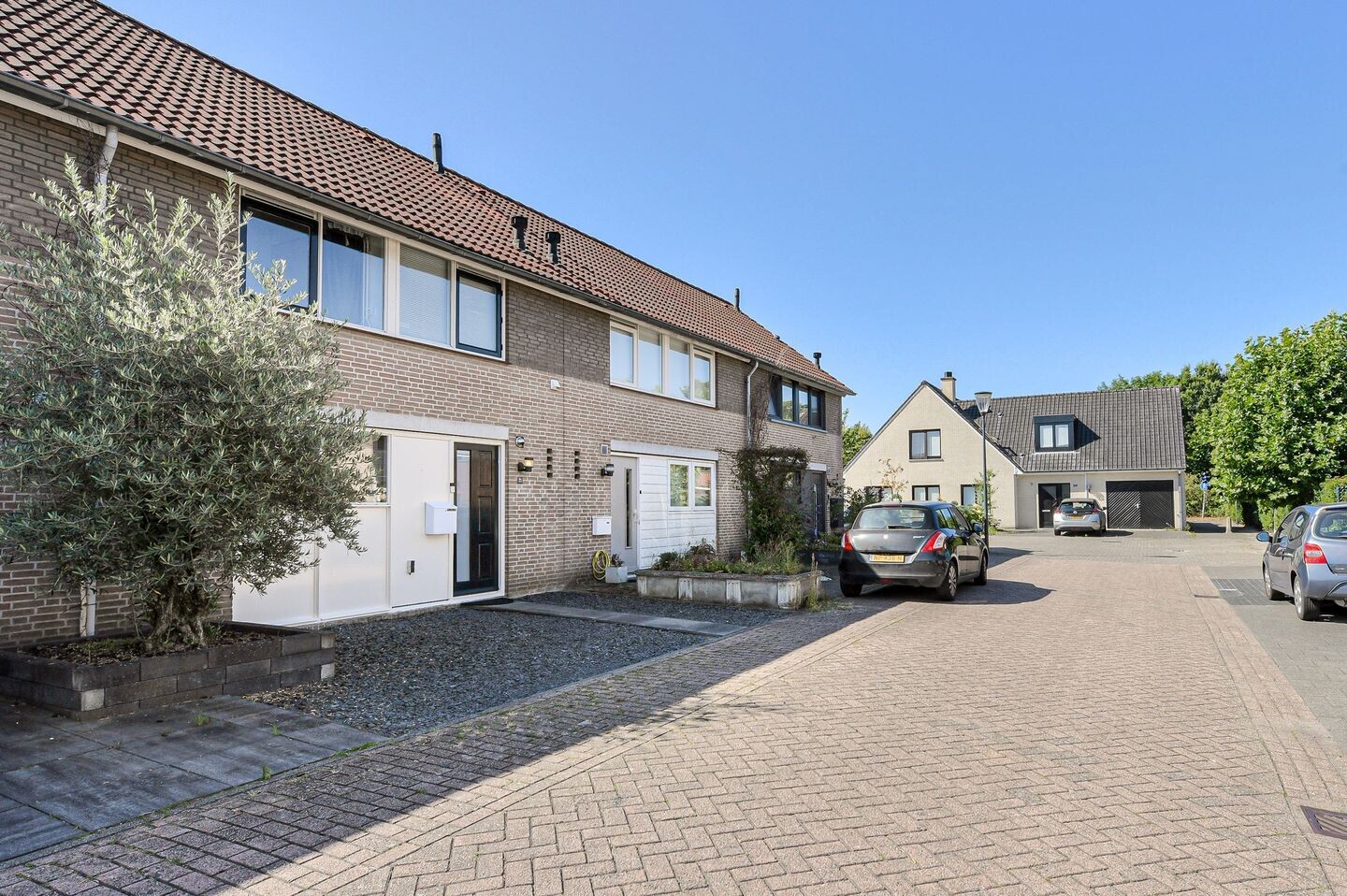 Tussenwoning te koop: Hooivorkstraat 21, Oosterhout