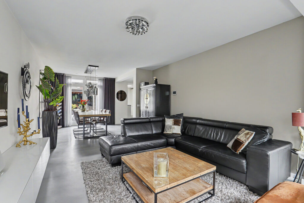 Tussenwoning te koop: Willem van Oranjestraat 28, Oosterhout