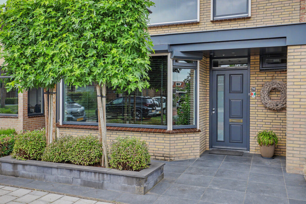 Tussenwoning te koop: Willem van Oranjestraat 28, Oosterhout