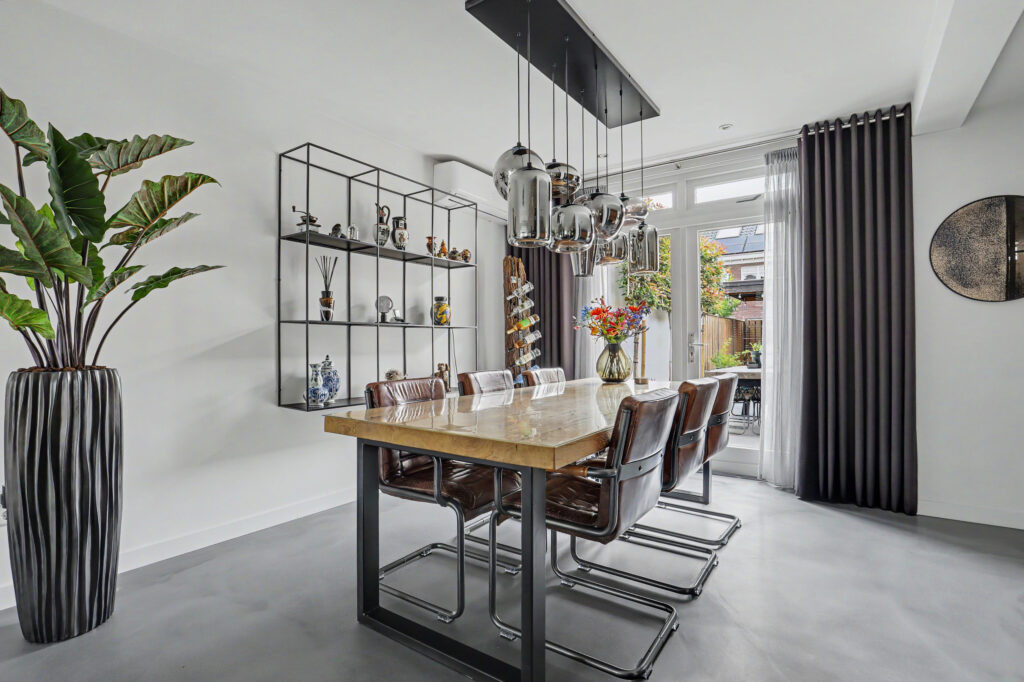 Tussenwoning te koop: Willem van Oranjestraat 28, Oosterhout
