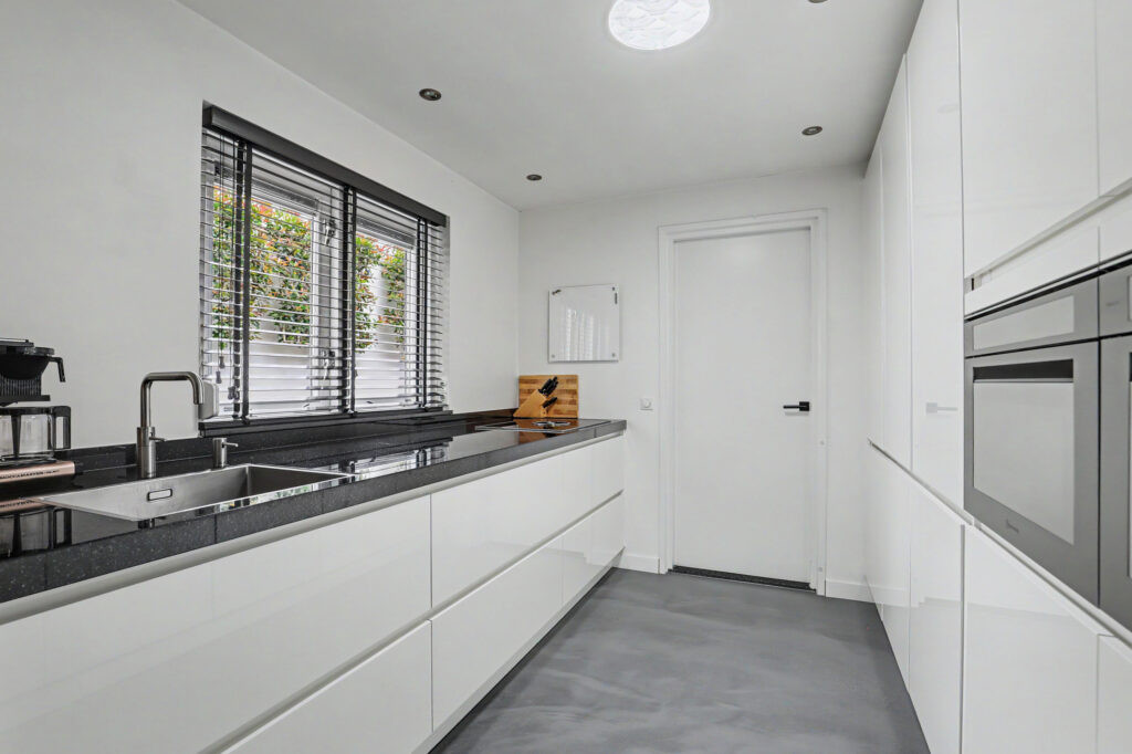Tussenwoning te koop: Willem van Oranjestraat 28, Oosterhout