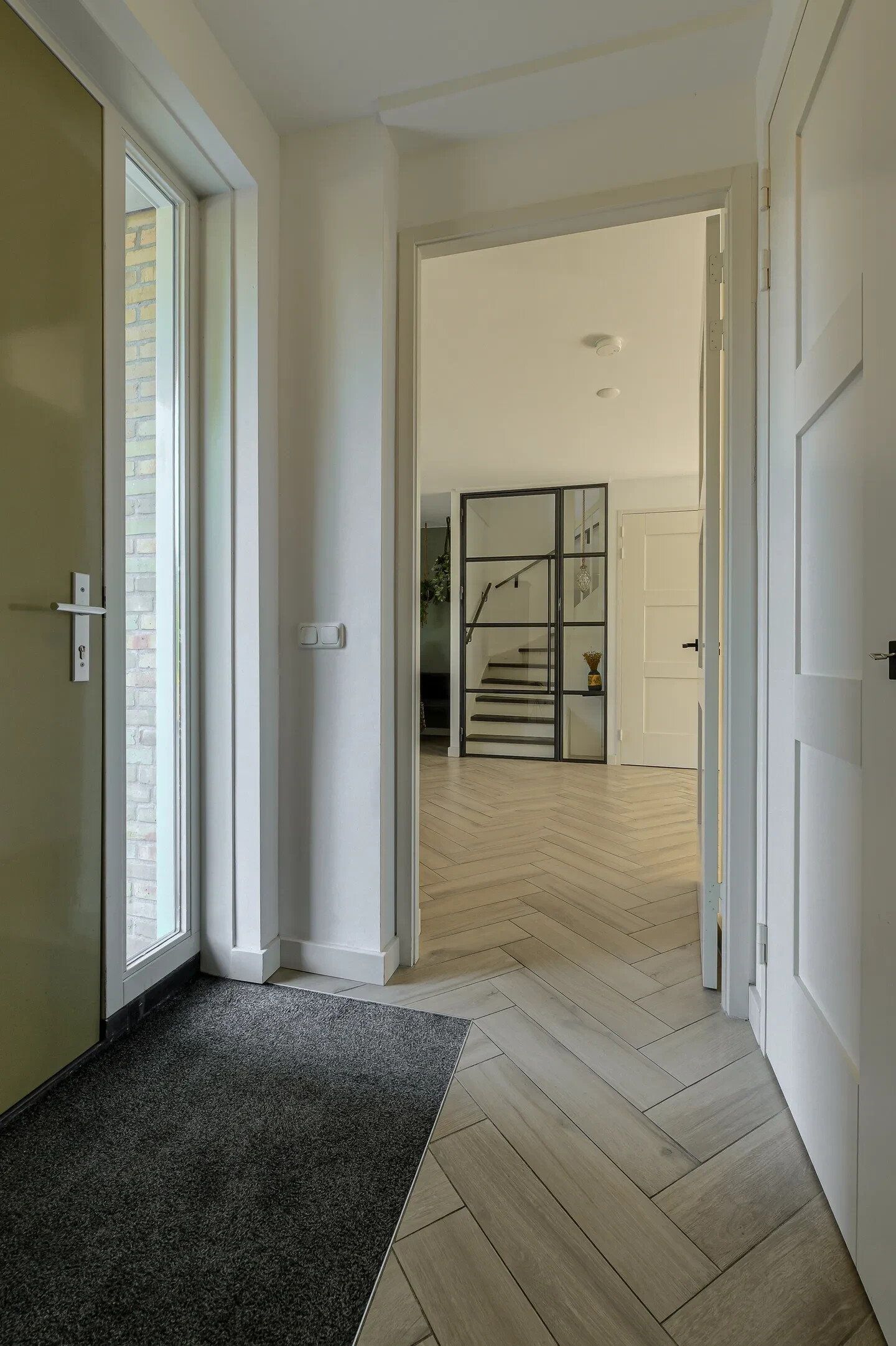 Tussenwoning te koop: Leempad 5, Oosterhout