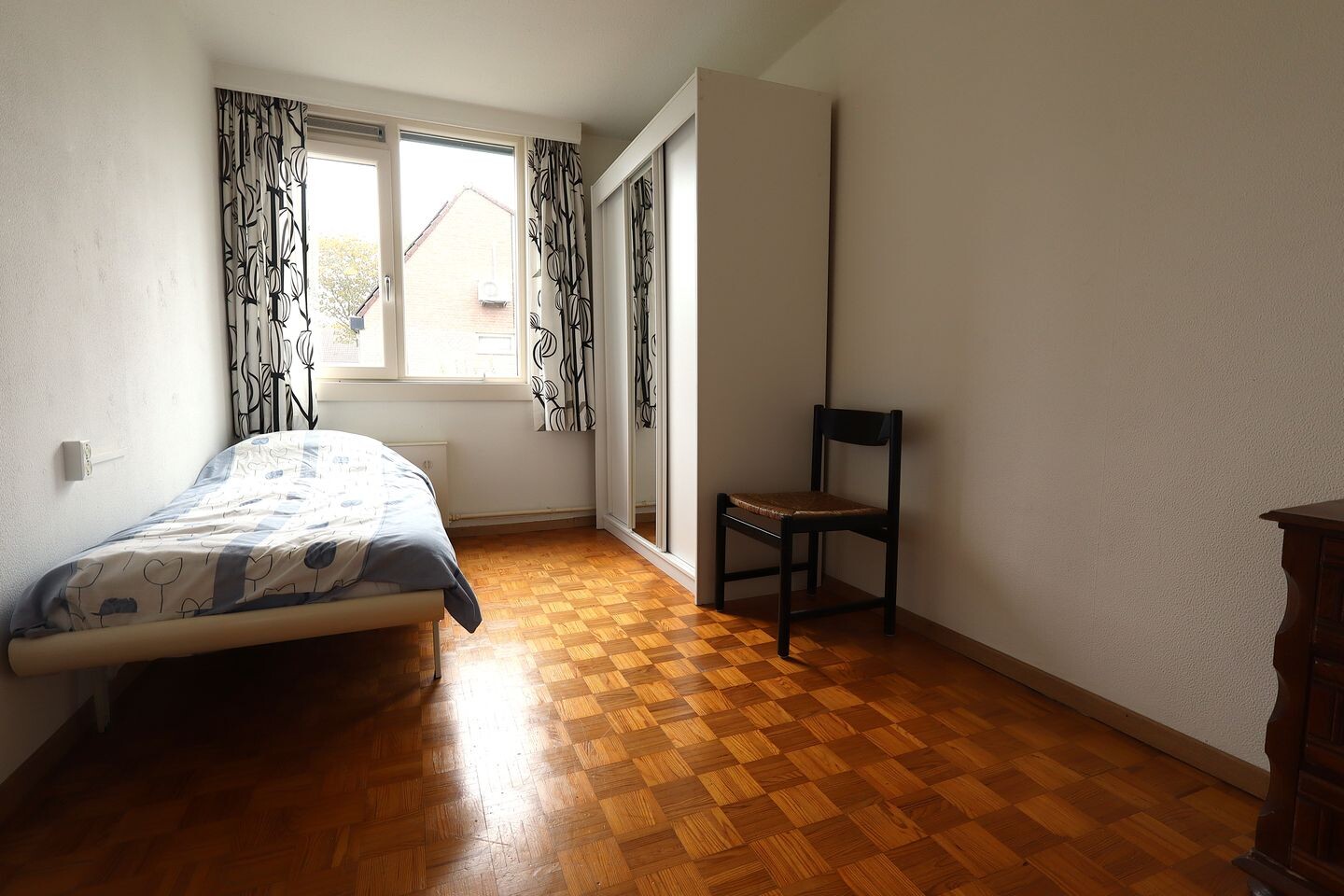 Tussenwoning te koop: Basielhof 14, Oosterhout