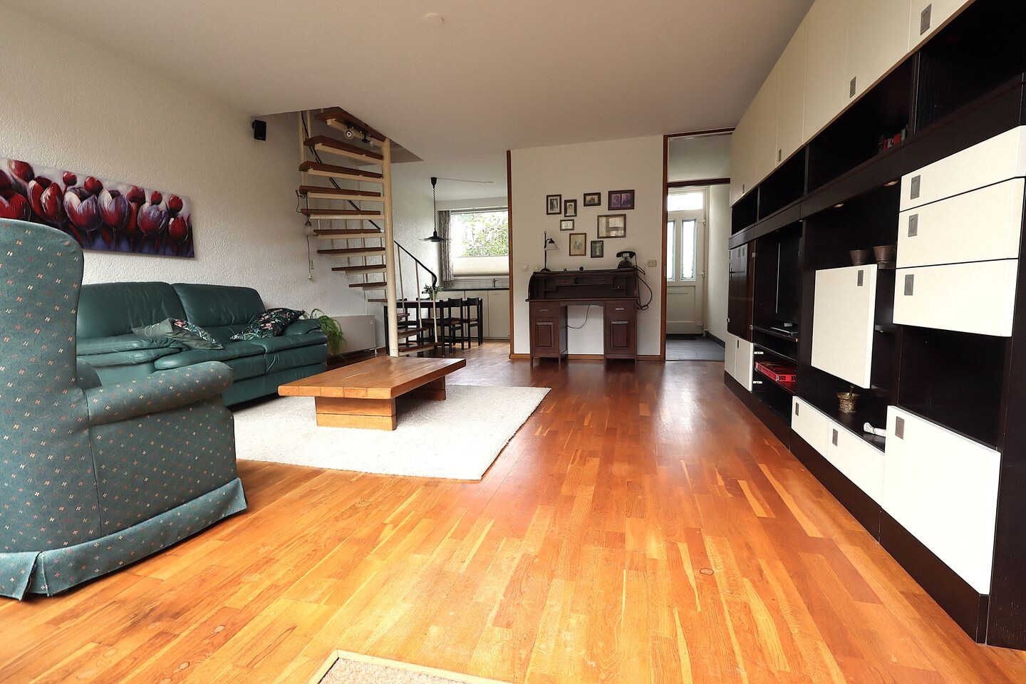 Tussenwoning te koop: Basielhof 14, Oosterhout