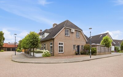 Middenakker 37