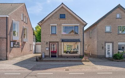 Adelstraat 12-A