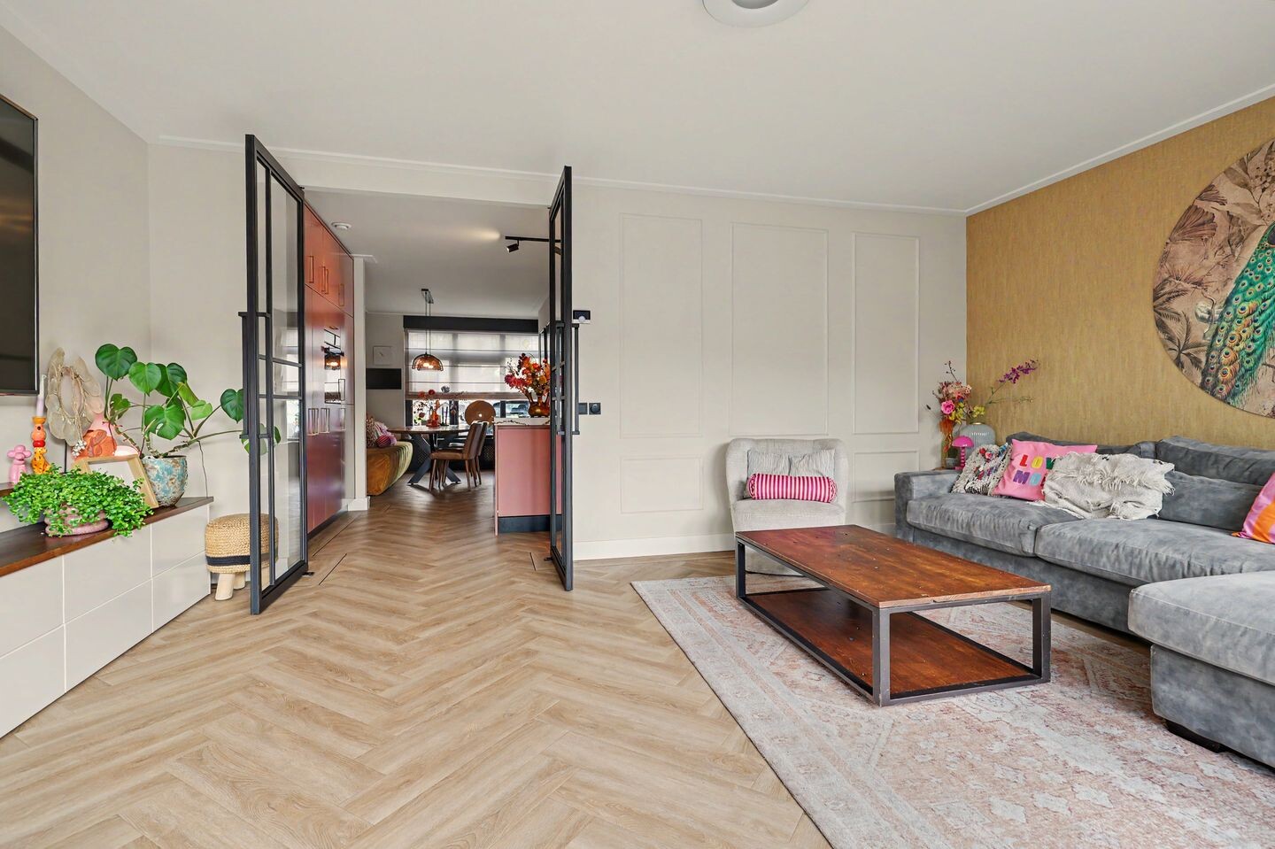 Tussenwoning te koop: Middelmeede 22, Made