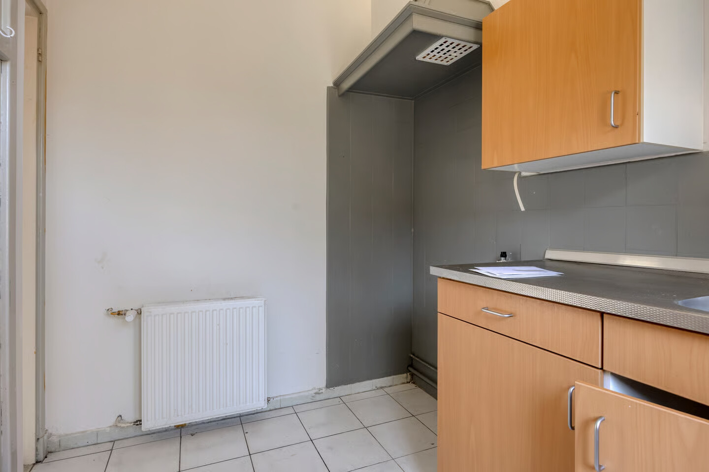 Twee-onder-één-kap te koop: Oranjestraat 2, Lage Zwaluwe