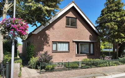 Raadhuisstr. 18