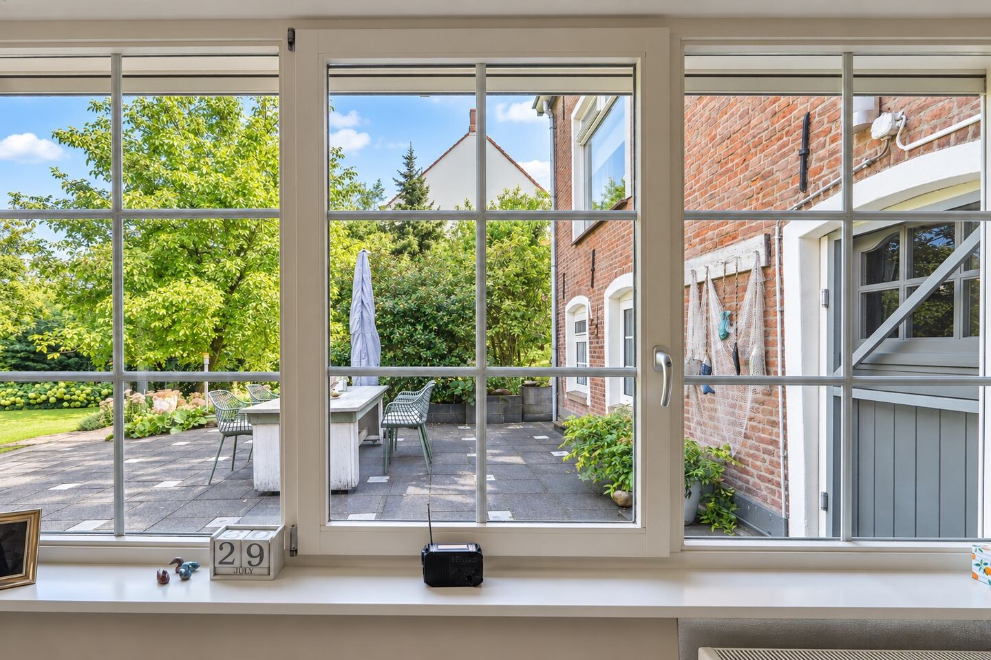 Hoekwoning te koop: Raadhuisstraat 30, Hooge Zwaluwe