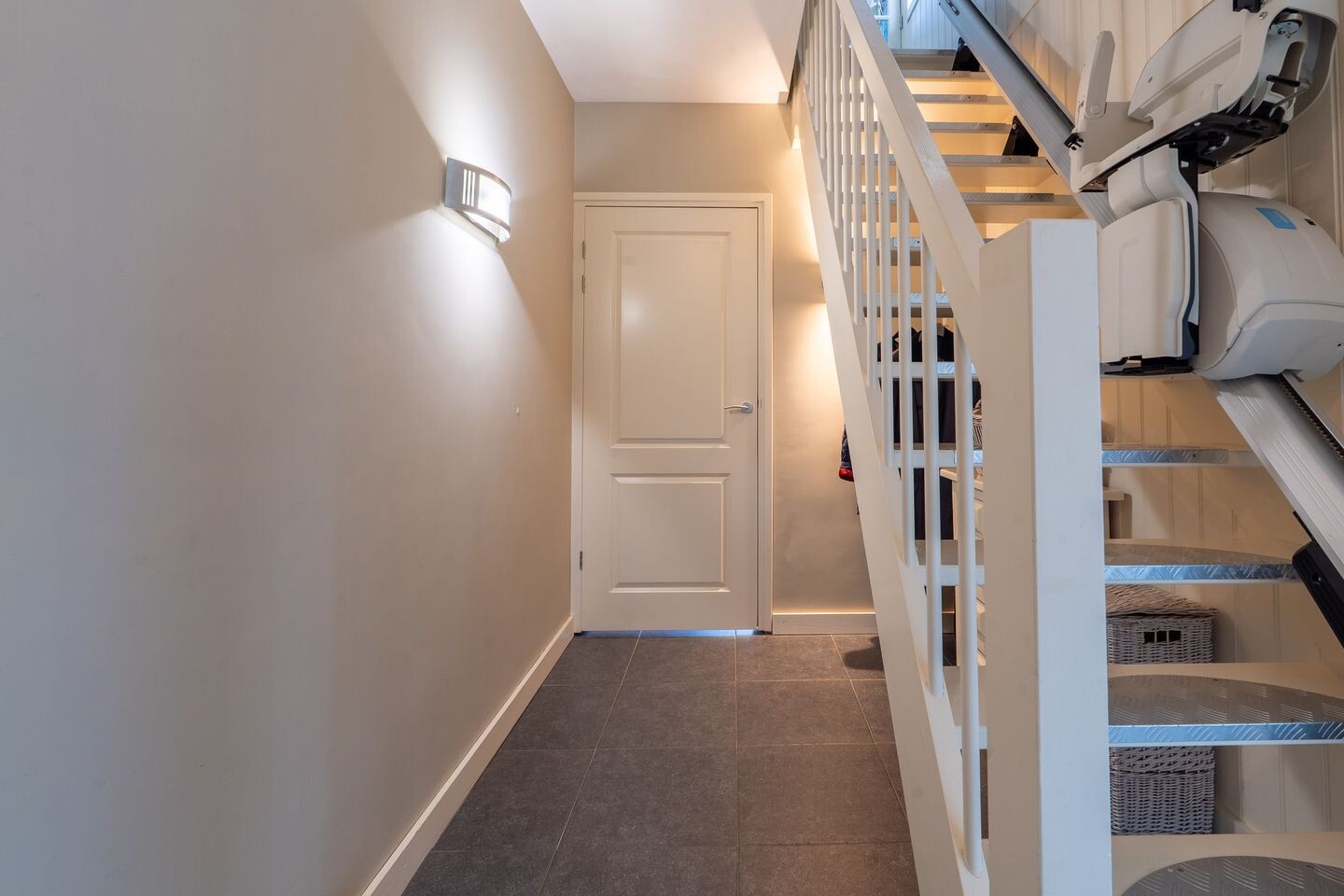 Hoekwoning te koop: Raadhuisstraat 30, Hooge Zwaluwe