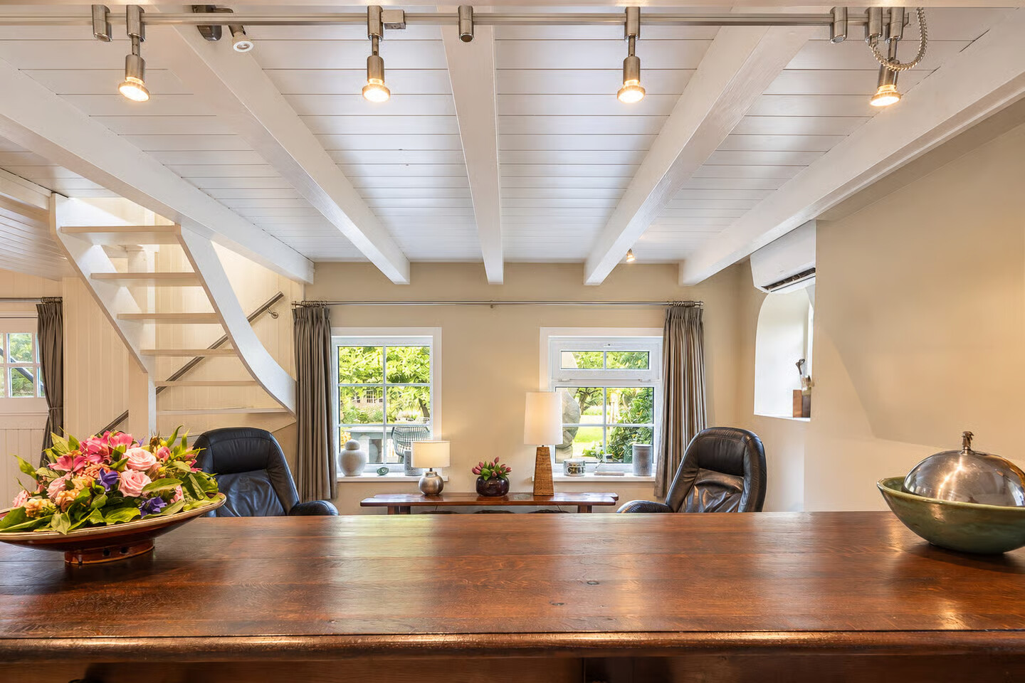 Hoekwoning te koop: Raadhuisstraat 30, Hooge Zwaluwe