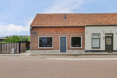 Spoorstraat 30
