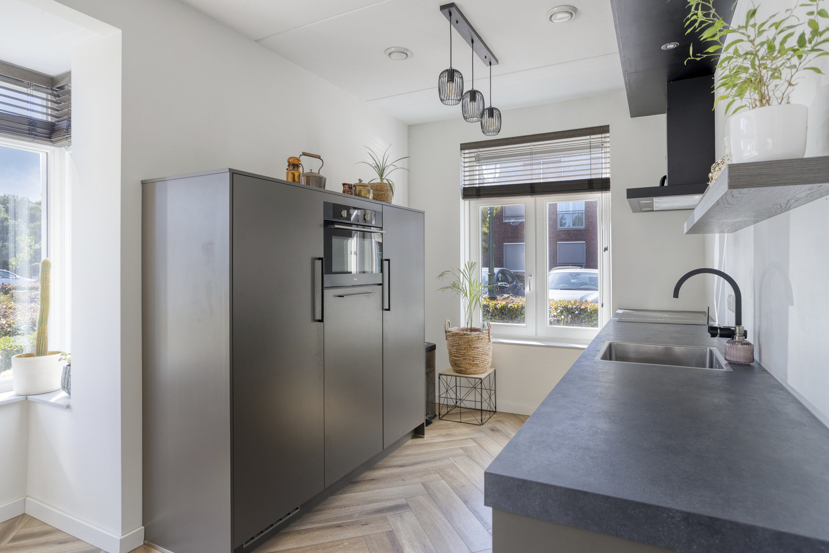Hoekwoning te koop: Sint Agnesstraat 8, Geertruidenberg