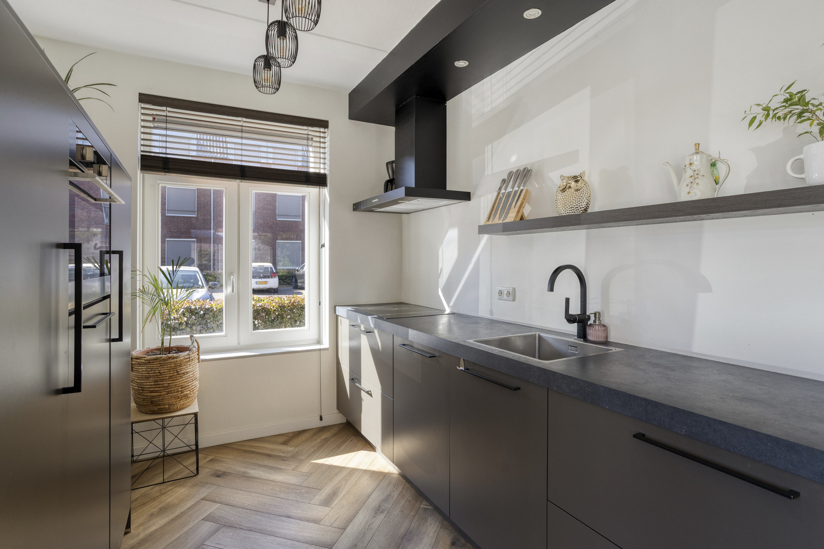 Hoekwoning te koop: Sint Agnesstraat 8, Geertruidenberg