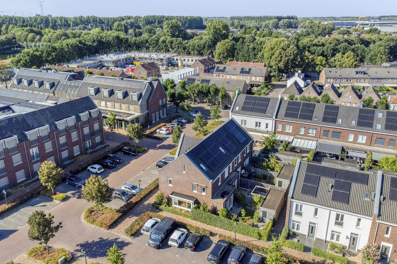 Hoekwoning te koop: Sint Agnesstraat 8, Geertruidenberg