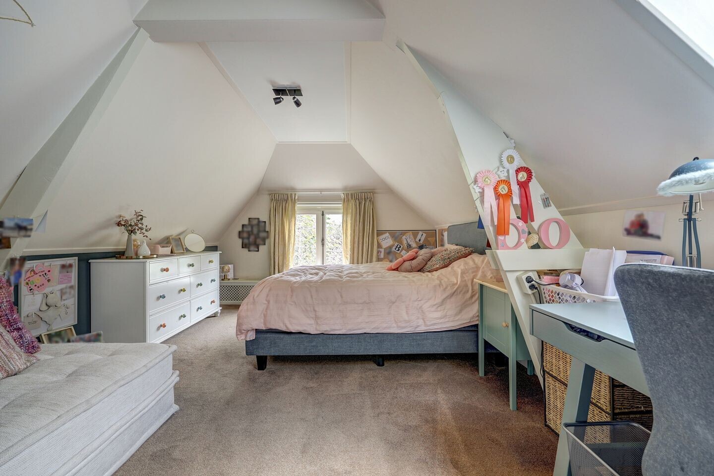 Hoekwoning te koop: Markt 20, Geertruidenberg