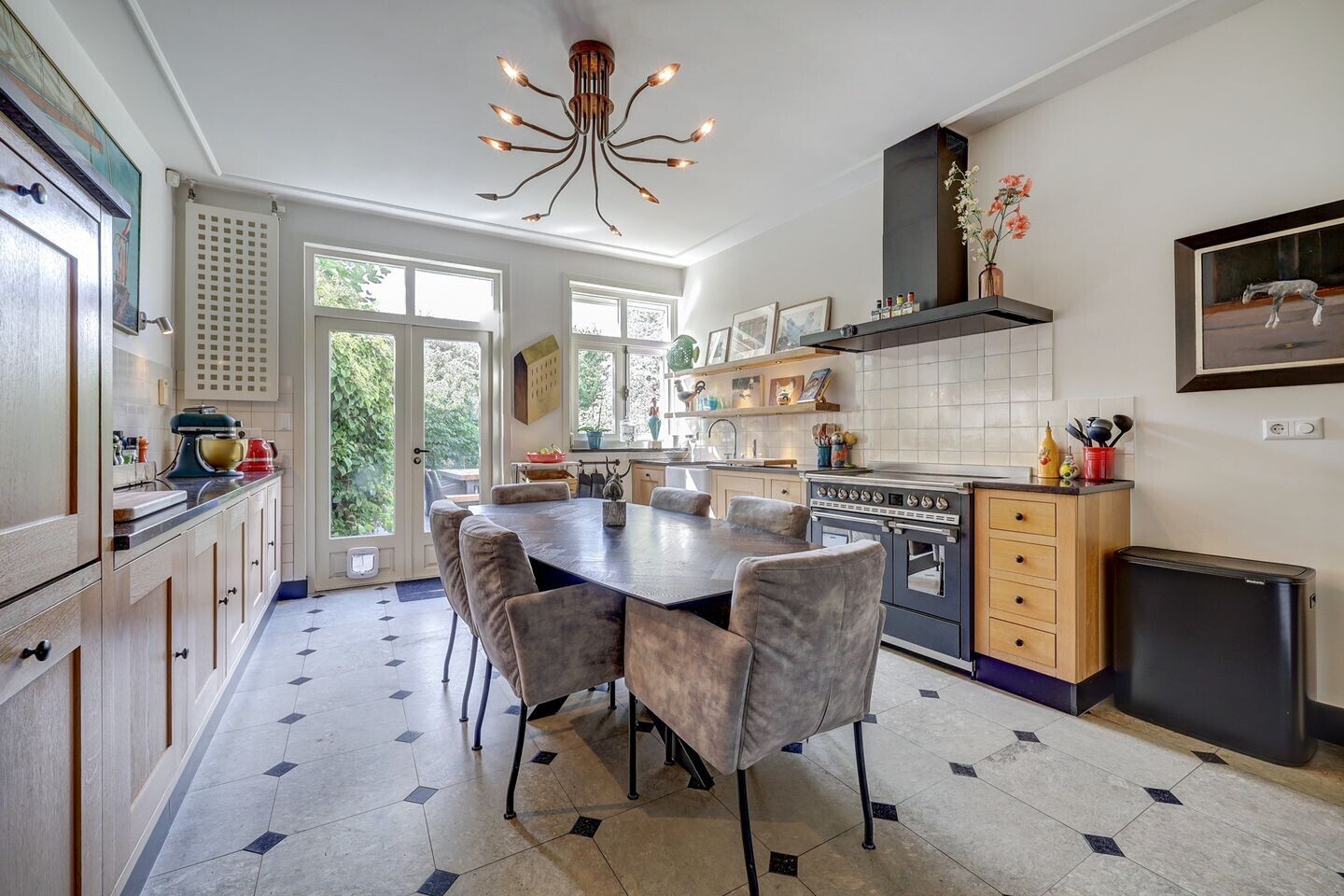Hoekwoning te koop: Markt 20, Geertruidenberg