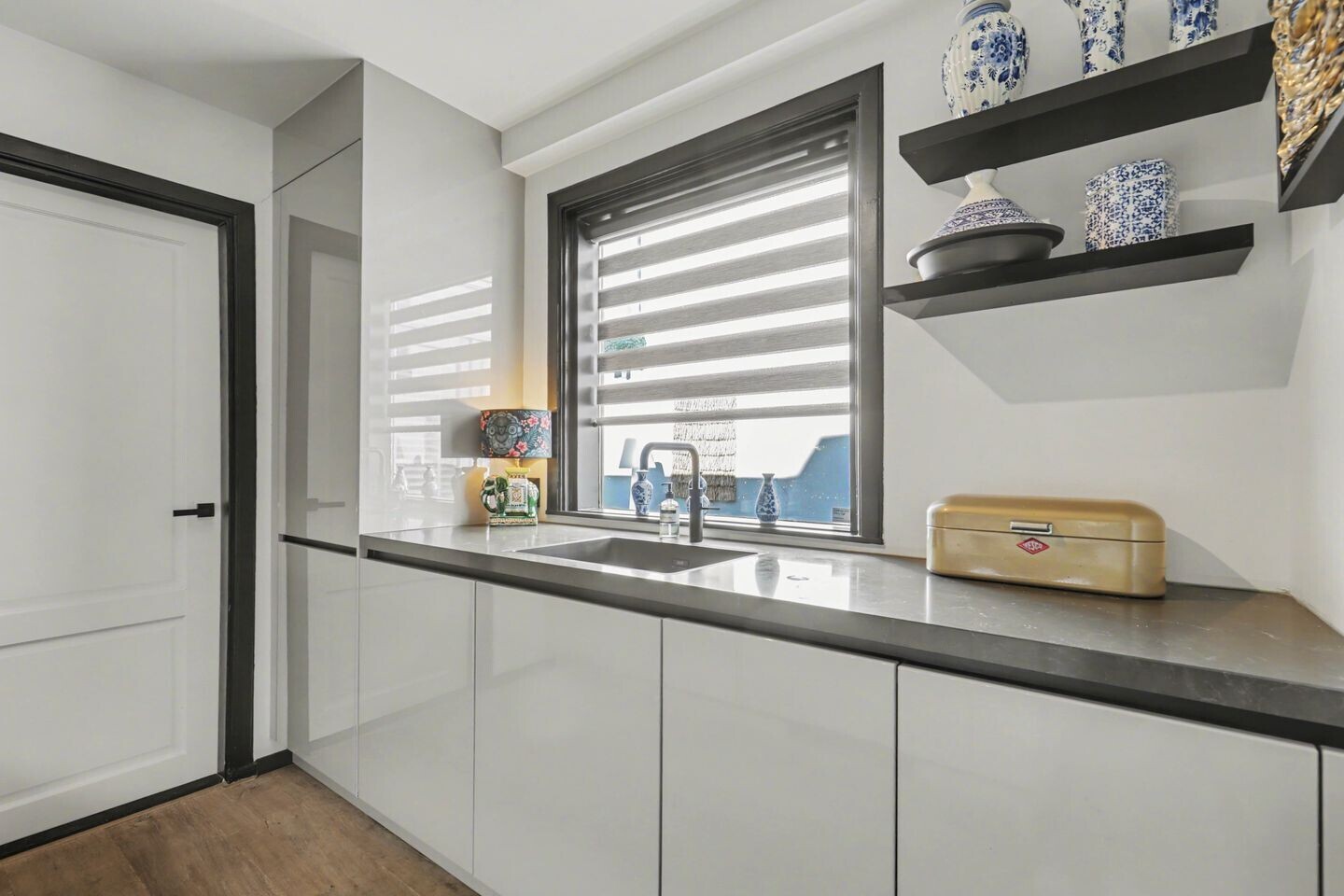 Tussenwoning te koop: Koestraat 85, Geertruidenberg