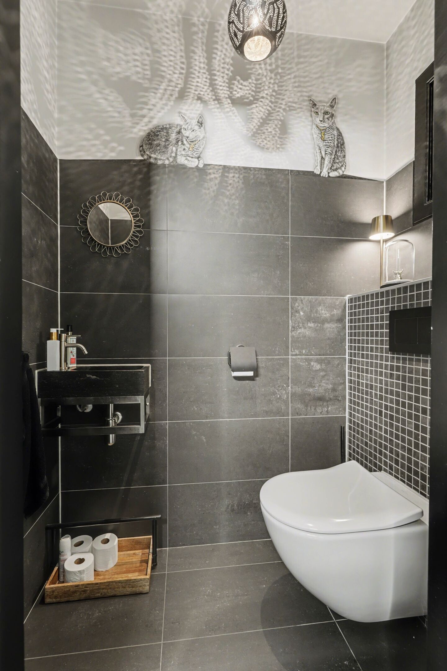 Tussenwoning te koop: Koestraat 85, Geertruidenberg