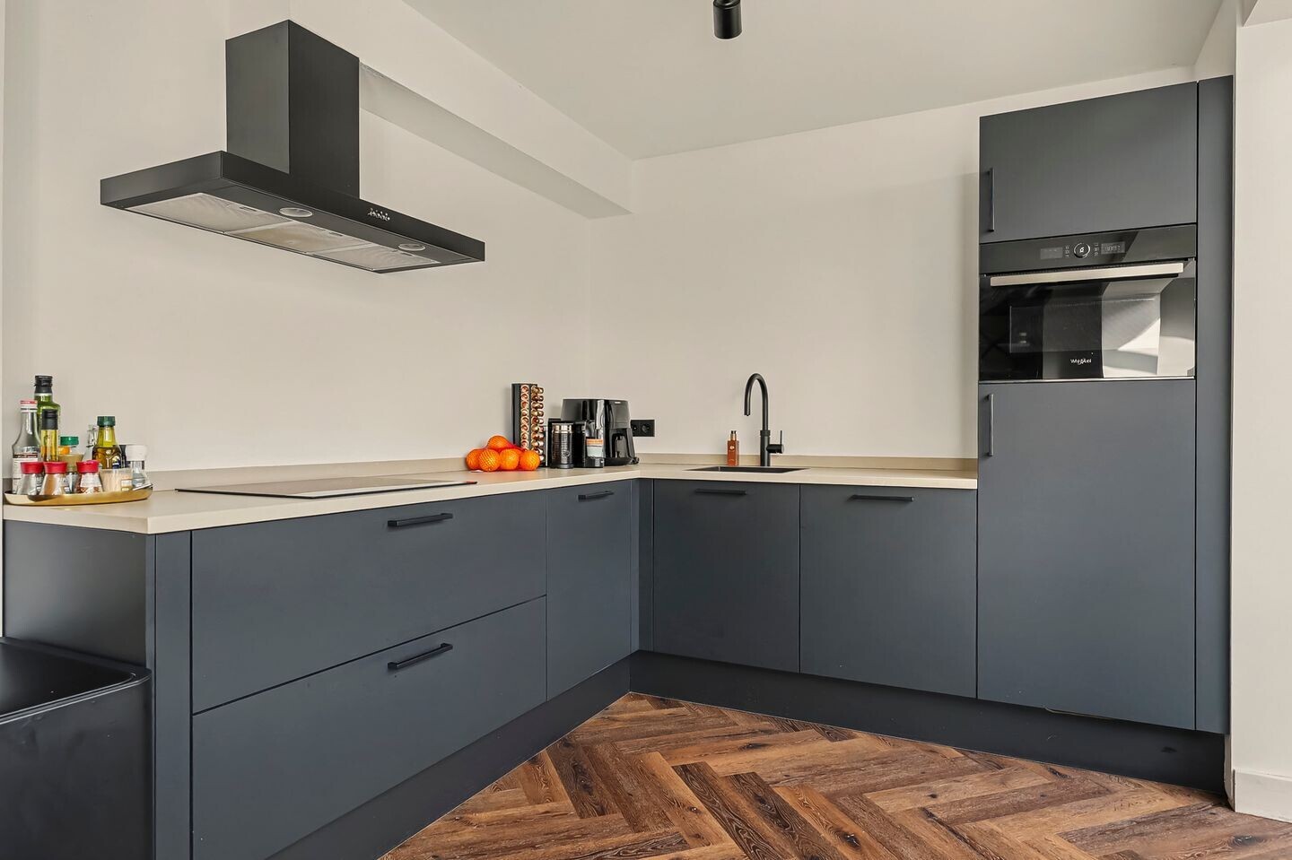 Hoekwoning te koop: Stadsweg 28, Geertruidenberg