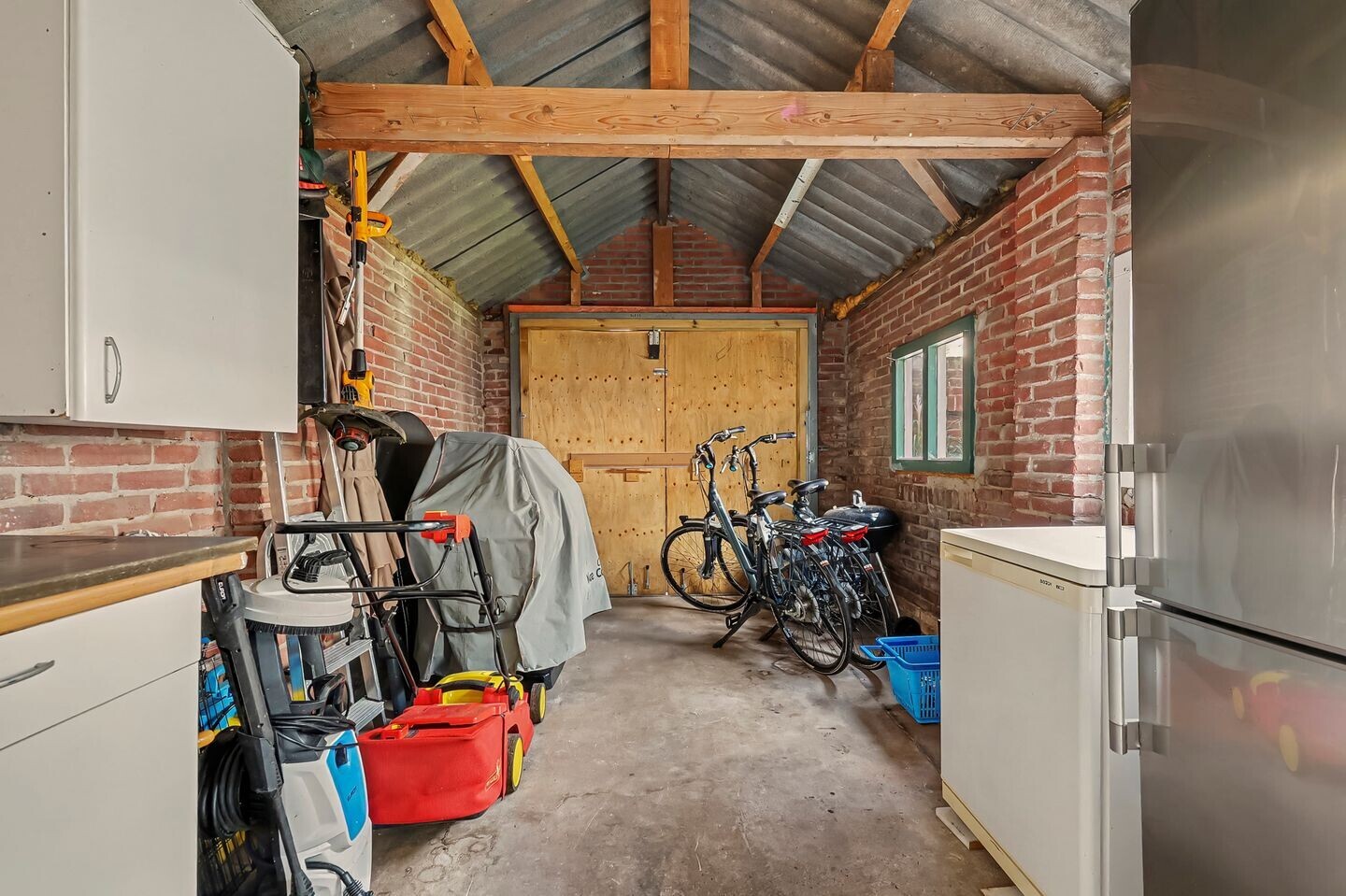 Hoekwoning te koop: Stadsweg 28, Geertruidenberg