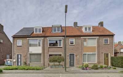 Graaf Floris V straat 18