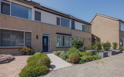 van Merwede. 9