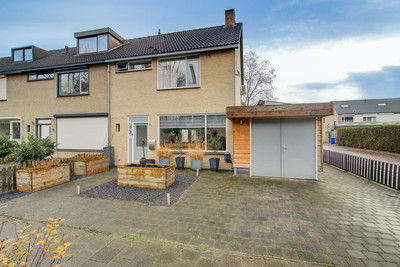 van der Dus. 2