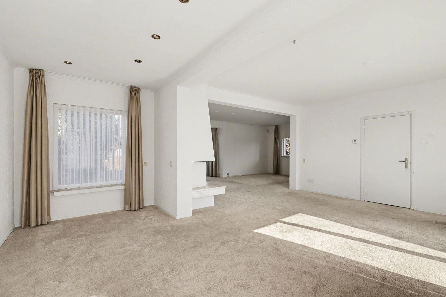 Vrijstaande woning te koop: de Bossen 18, Raamsdonksveer