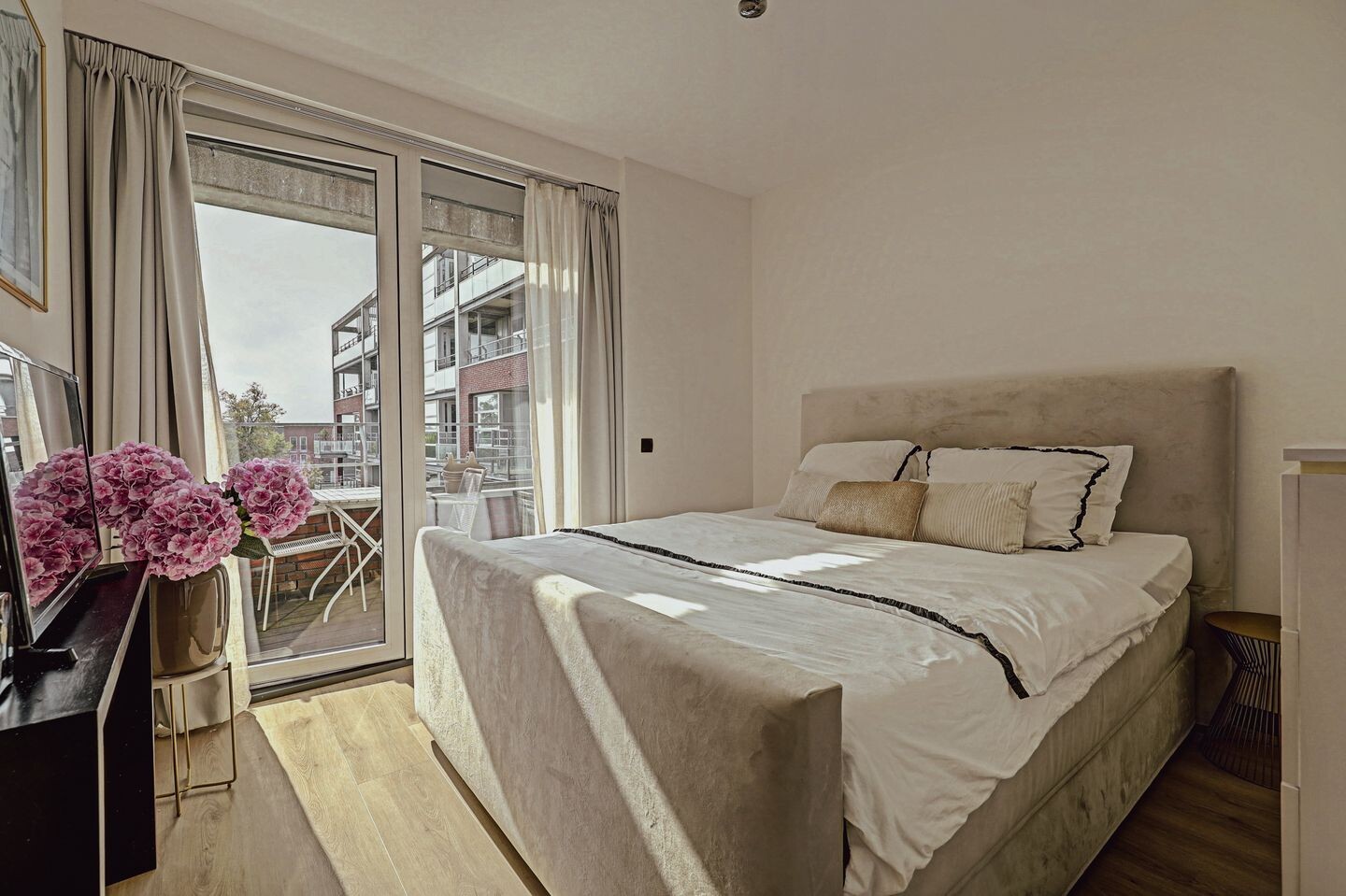 Appartement te koop: Tolbrugplein 70, Raamsdonksveer