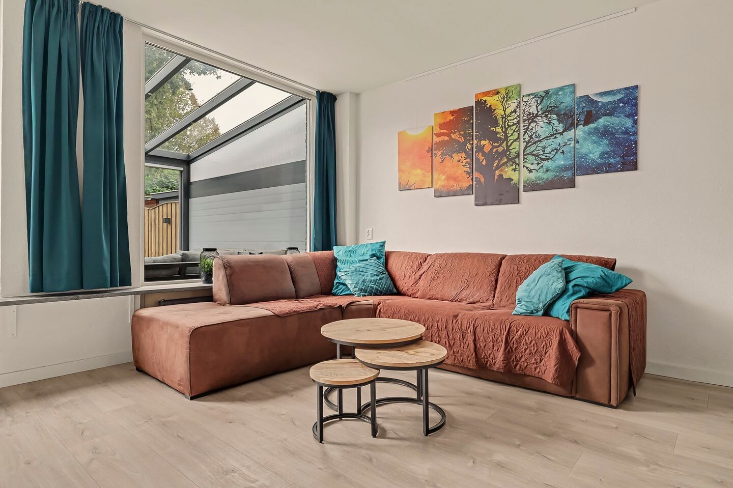 Tussenwoning te koop: Rijvoortshoef 260, Raamsdonksveer