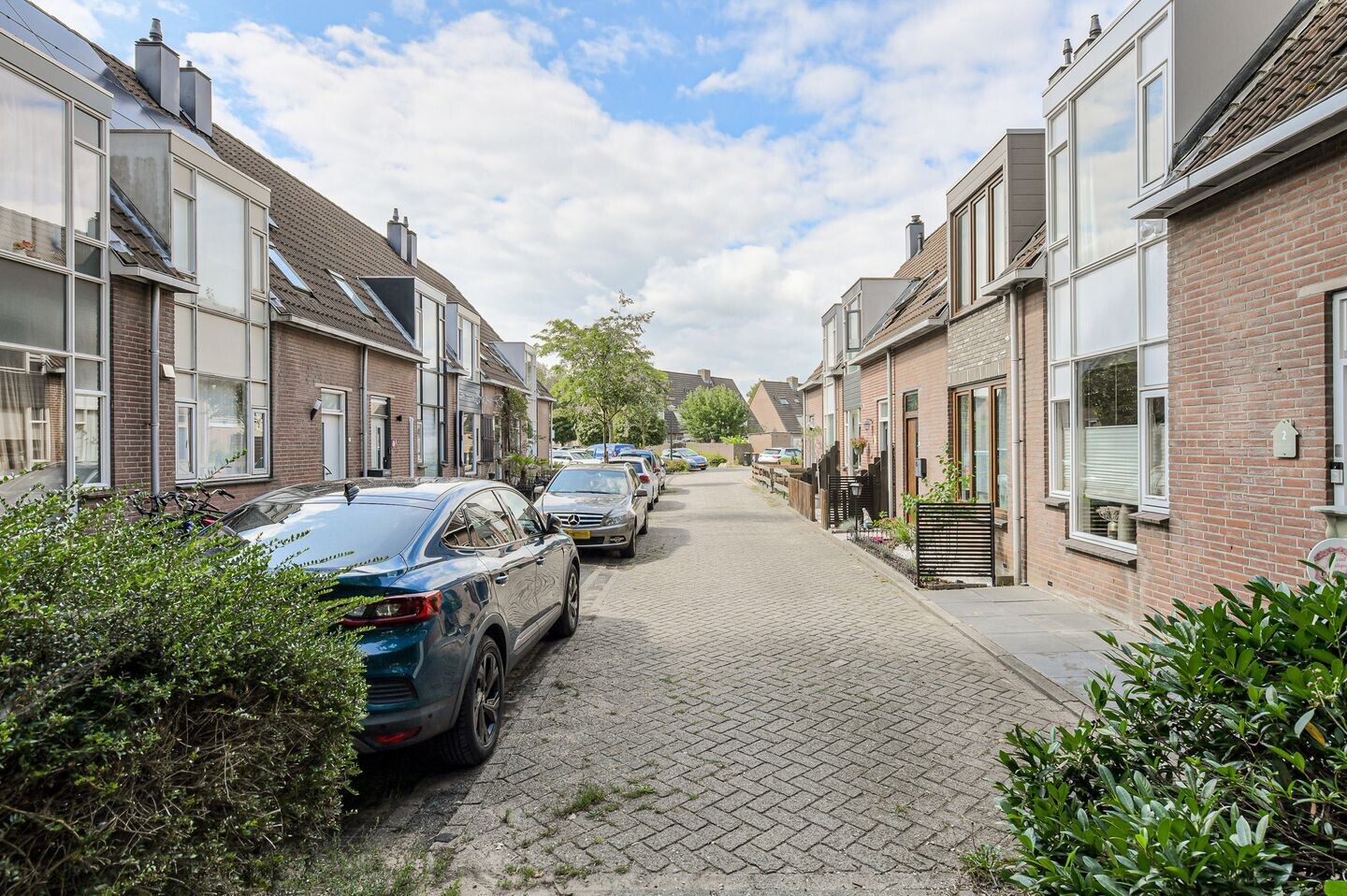 Hoekwoning te koop: Vossendonk 2, Raamsdonksveer