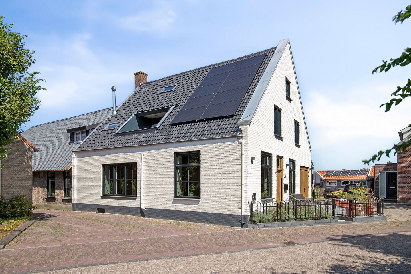 Twee-onder-één-kap te koop: Molenstraat 36, Raamsdonk