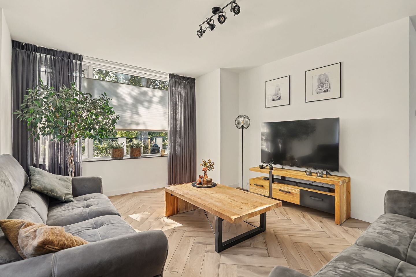 Vrijstaande woning te koop: Heemraadsingel 16, Raamsdonk