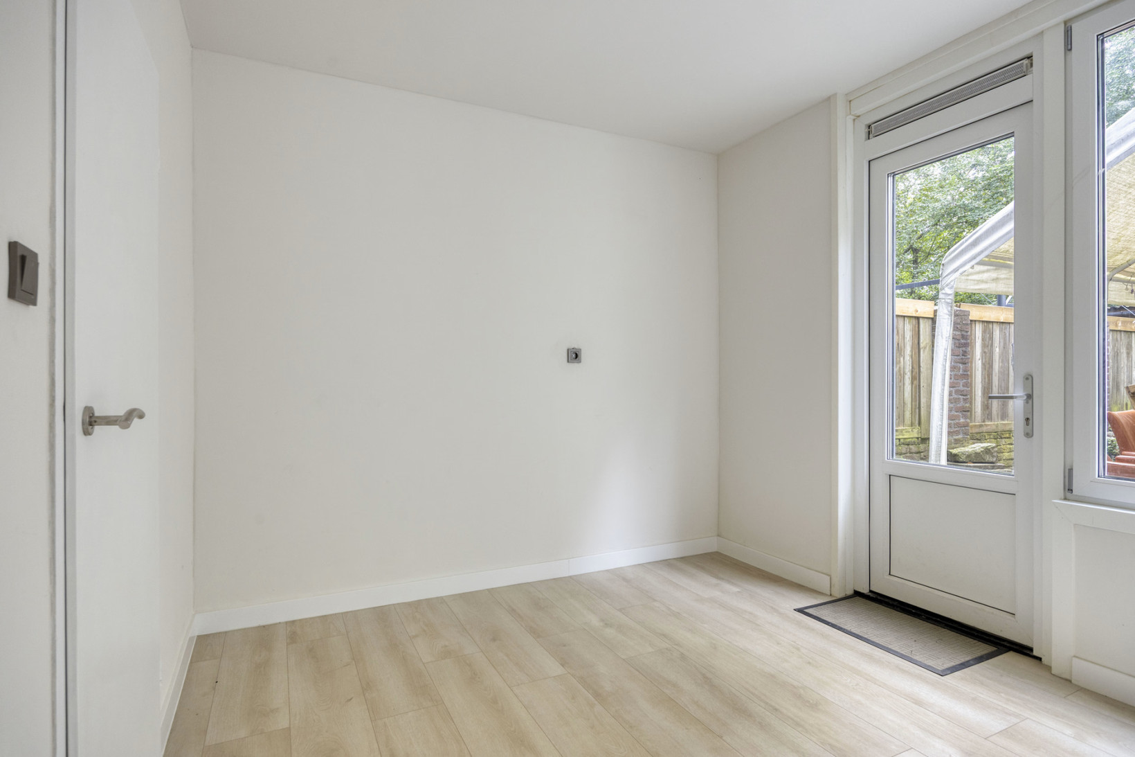 Tussenwoning te koop: Sibeliusstraat 755, Tilburg