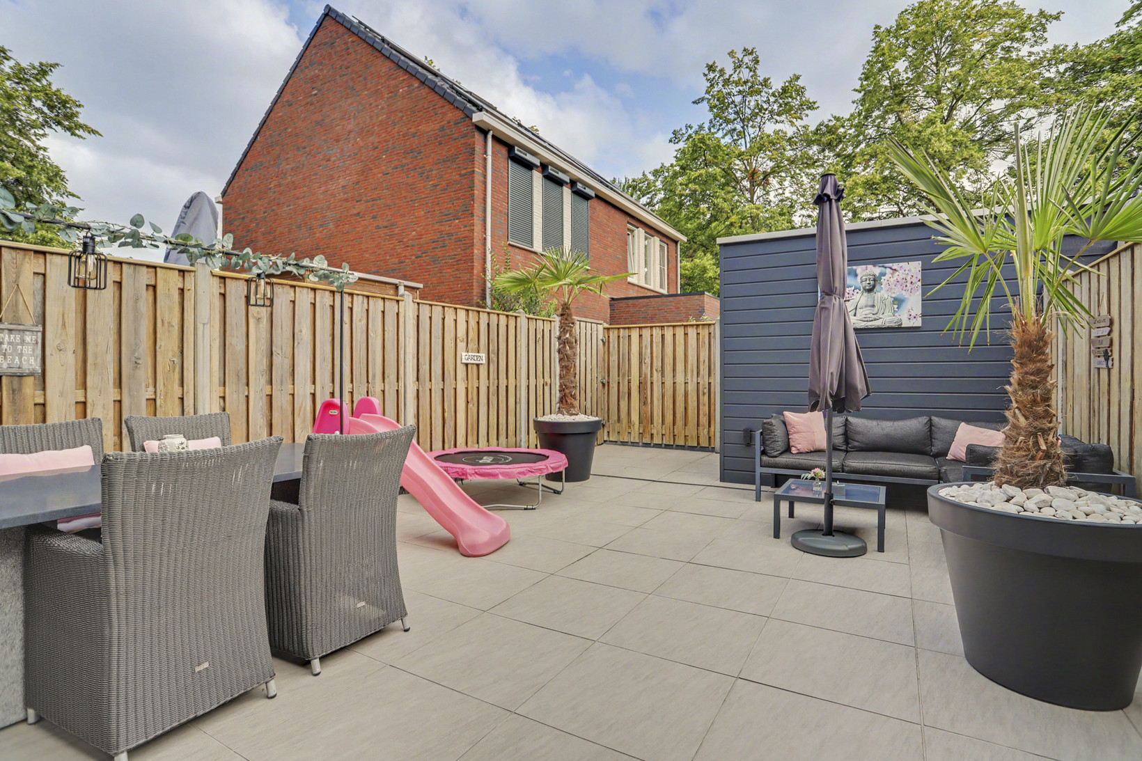Tussenwoning te koop: Mahlerstraat 230, Tilburg