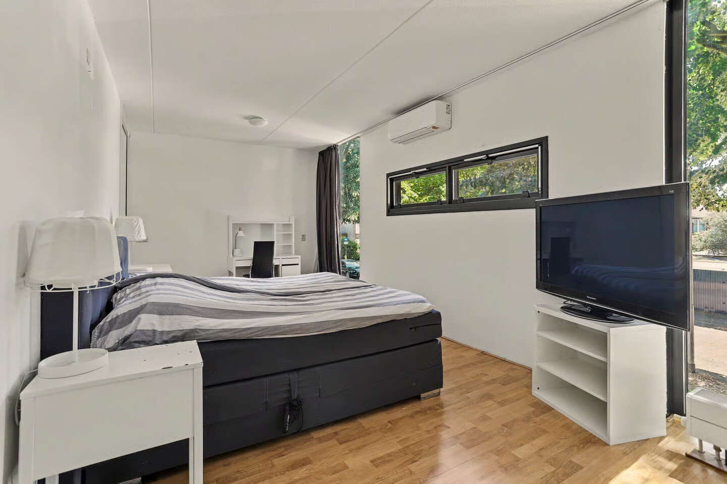 Tussenwoning te koop: Gombertstraat 11, Tilburg