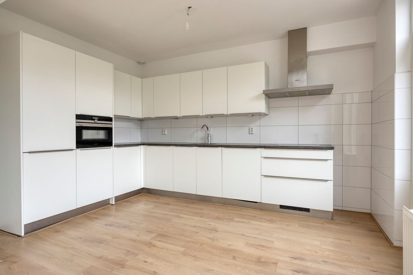 Tussenwoning te koop: Obrechtstraat 35, Tilburg