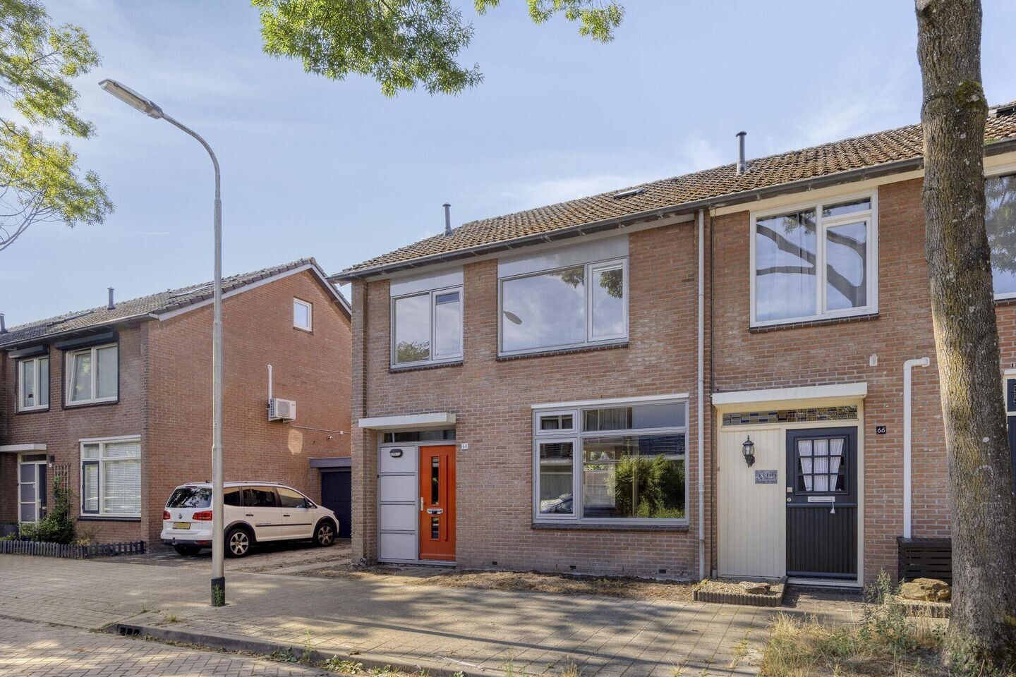 Tussenwoning te koop: Ruynemanstraat 64, Tilburg
