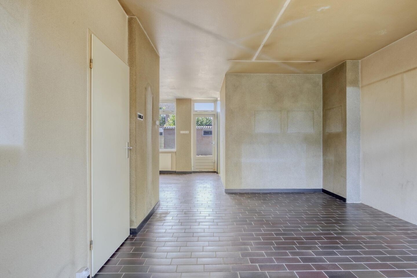 Tussenwoning te koop: Ruynemanstraat 64, Tilburg