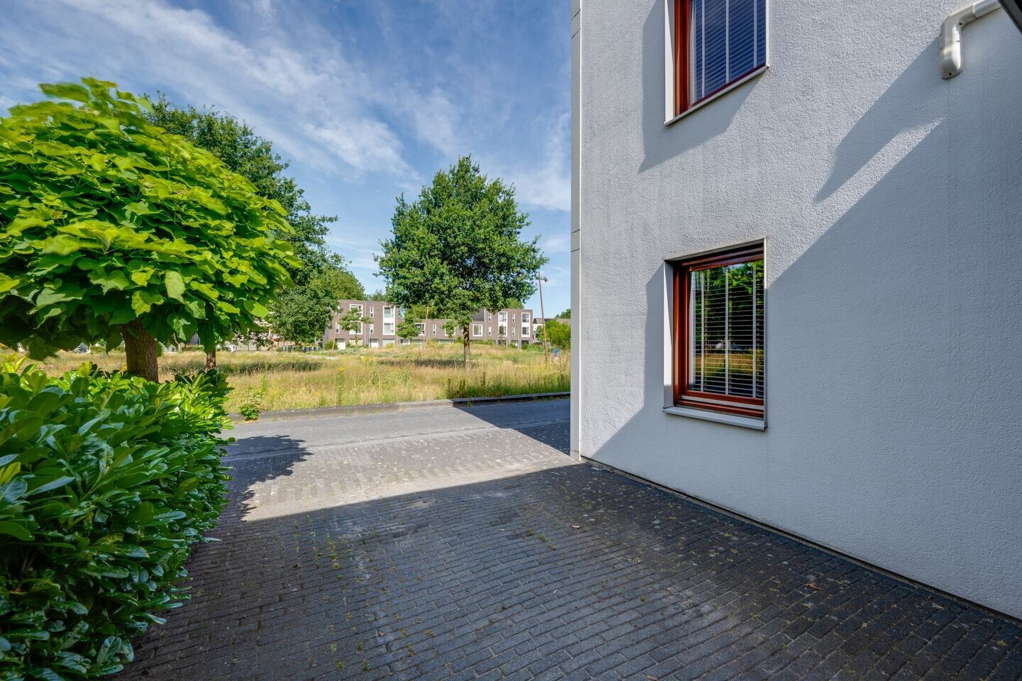 Tussenwoning te koop: Van Otterloostraat 4, Tilburg