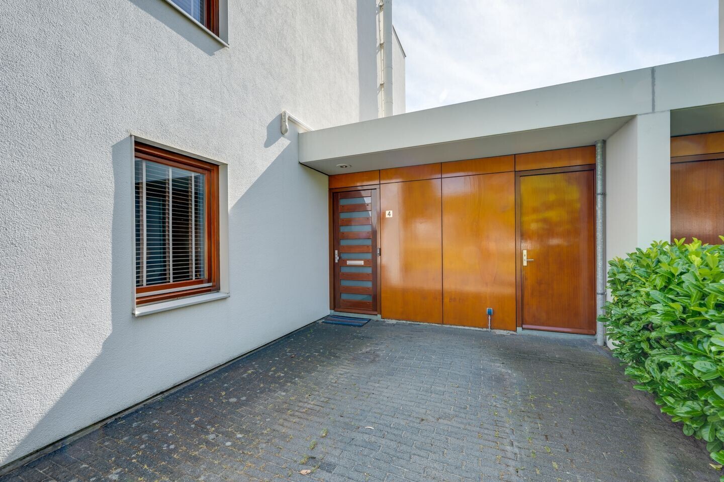 Tussenwoning te koop: Van Otterloostraat 4, Tilburg