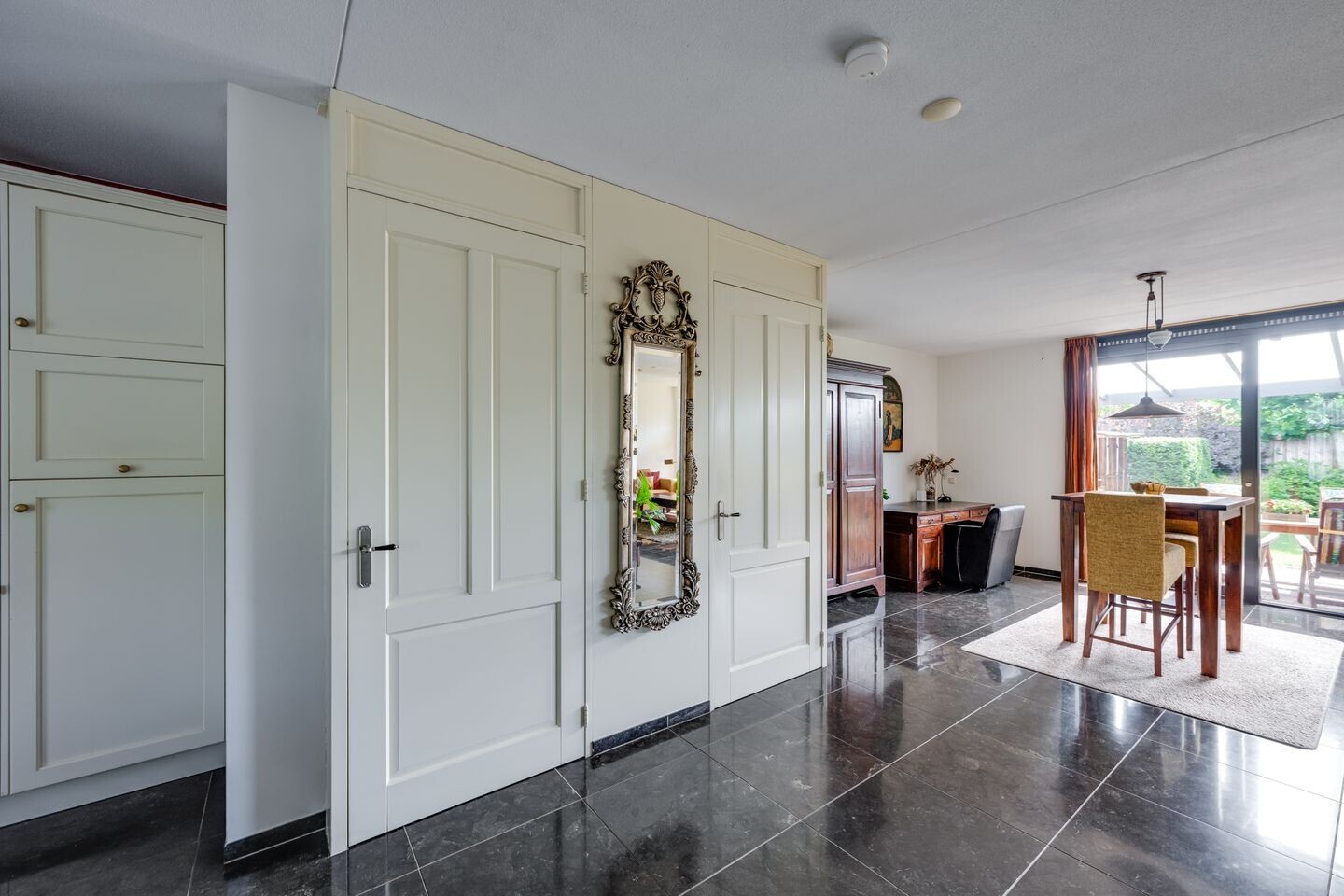 Tussenwoning te koop: Van Otterloostraat 4, Tilburg