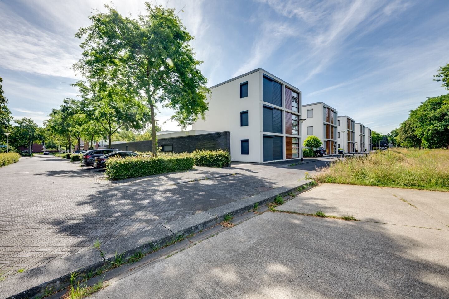 Tussenwoning te koop: Van Otterloostraat 4, Tilburg