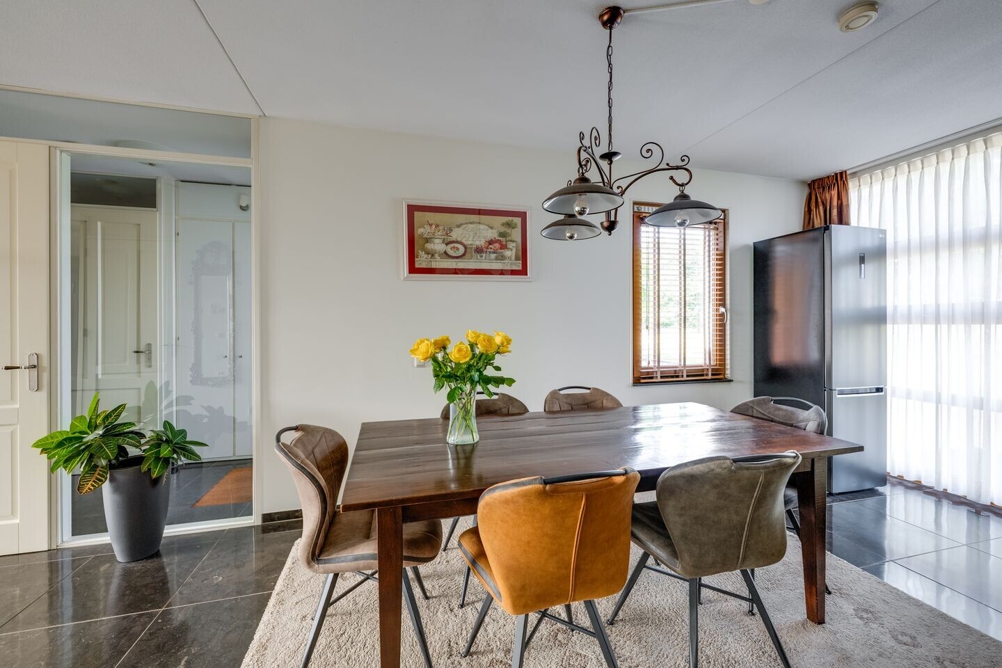 Tussenwoning te koop: Van Otterloostraat 4, Tilburg