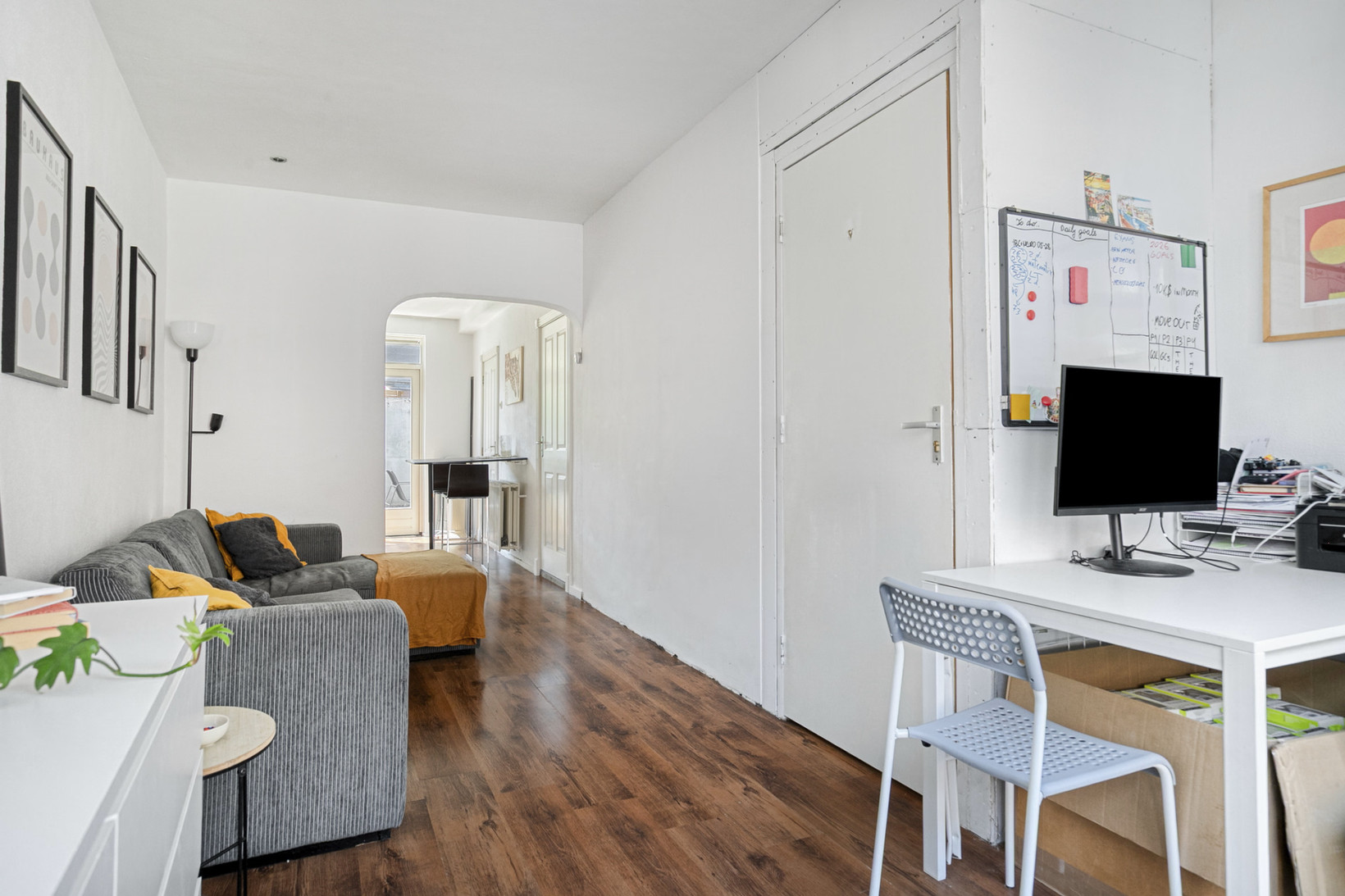 Tussenwoning te koop: Goudenregenstraat 7, Tilburg