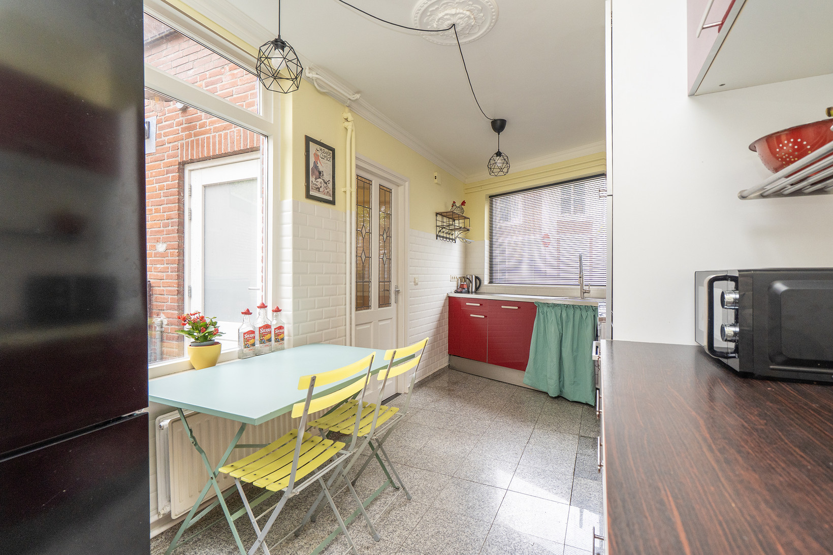 Tussenwoning te koop: Koestraat 90, Tilburg