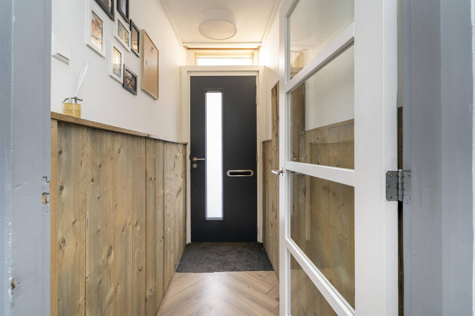 Tussenwoning te koop: Van Alphenstraat 37, Tilburg