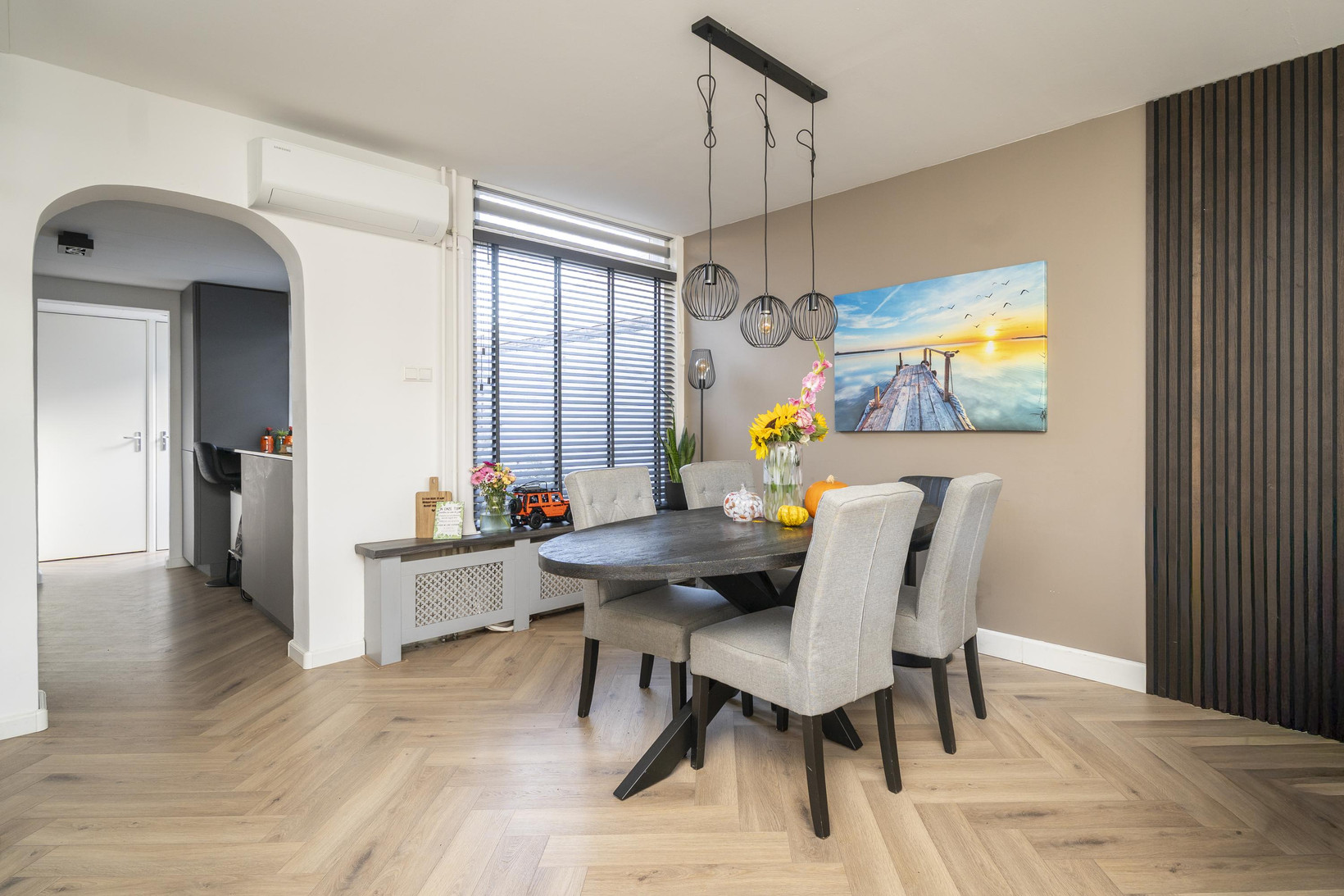 Tussenwoning te koop: Van Alphenstraat 37, Tilburg